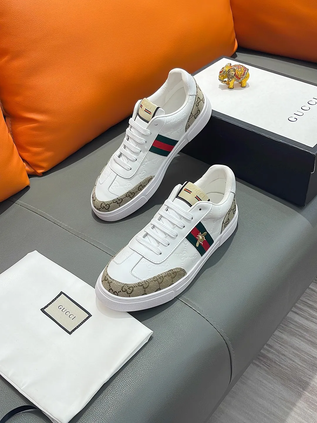 Men's shoes GUCCI "Gucci" P400 Regular size: 38-44 (casual shoes) Product materials: Selected cowhide upper, soft sheepskin lining; original outsole.